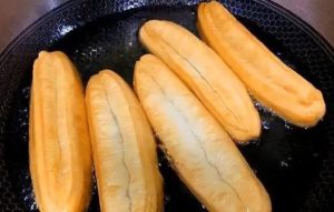 Ngày càng nhiều người t;ử v;ong vì bệnh tiểu đường, bác sĩ cảnh báo: Thà uống nước cầm hơi còn hơn ăn 4 loại bữa sáng này